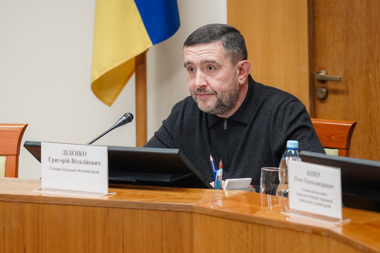 "Забули" про майно на 8 млн гривень: голова облради та нардепка постануть перед судом